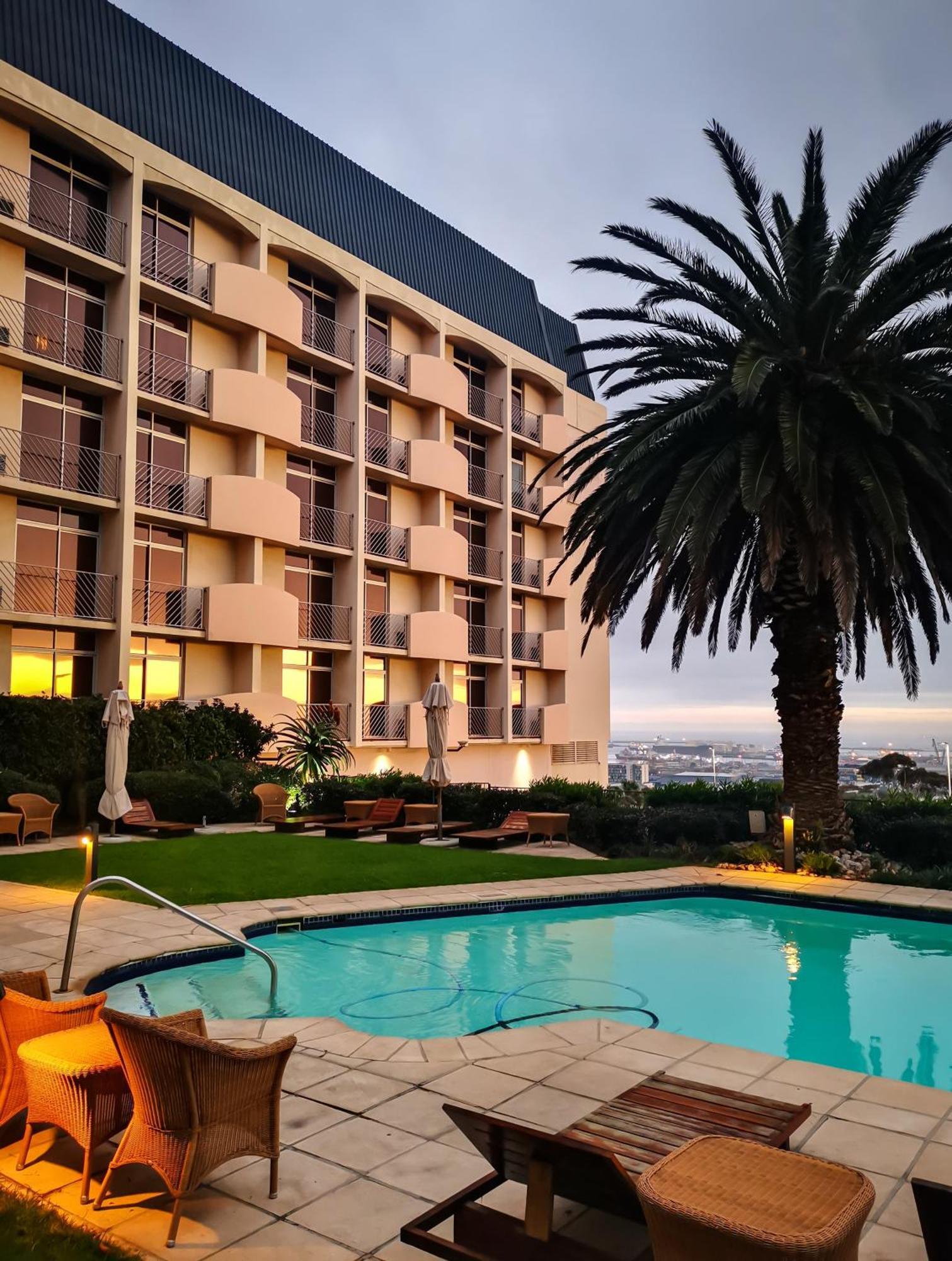 Garden Court Nelson Mandela Boulevard Kapské Město Exteriér fotografie